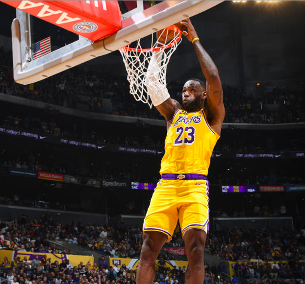 包含浓眉哥关键节点精彩发挥，巴塞罗那带队取胜！的词条