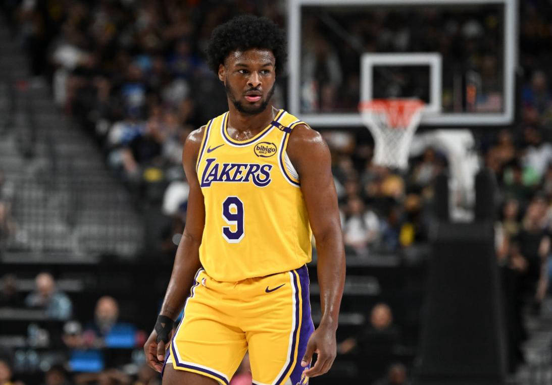 洛杉矶湖人赛前战术微调,志在NBA季后赛名次提升,引发热议,训练强度明显提升的简单介绍 洛杉矶湖人赛前战术微调,志在NBA季后赛名次提升,引发热议,训练强度明显提升的简单介绍